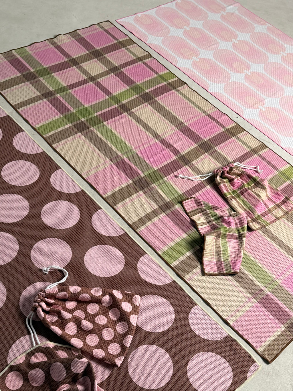 Game Day - Reversible Mat Towel Kit